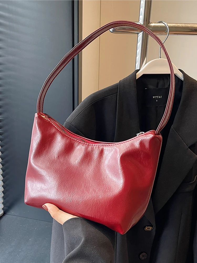 

Red Patent Leather Women Underarm Bag Korean New Glossy Single Shoulder Bag Solid Color Chic Design Bridal Handbags