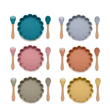 

Baby Silicone Dishes Dining Bowls Cartoon Lion Round Shape Tableware Feeding BPA Free Cartoon Plates Kid Feeding Dinner Bowl