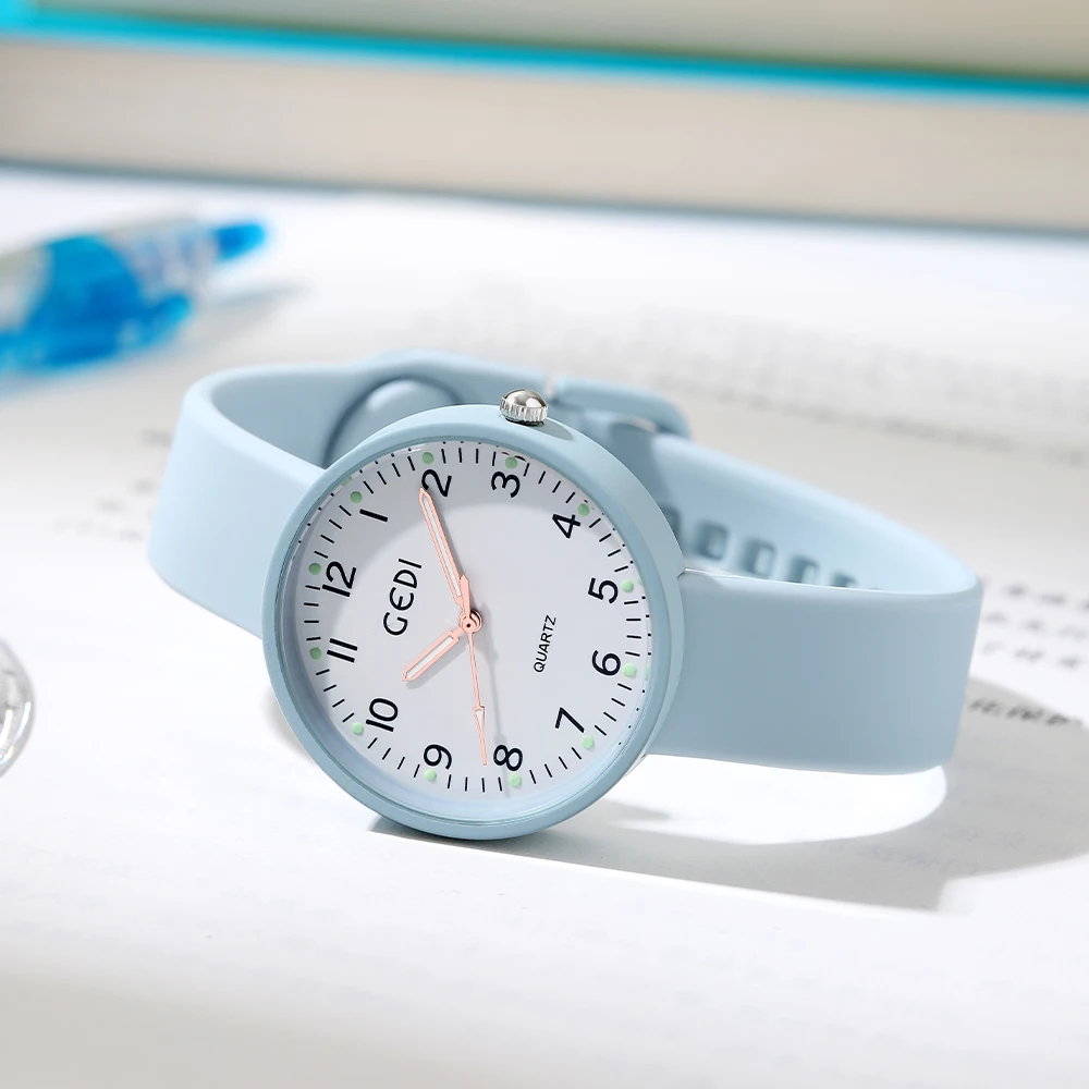 

Cute Ladies Watches Silicone Strap Luminous Hands 30M Water Resistance Luxury Fashion Quartz Wrist Watch for Women and Girls