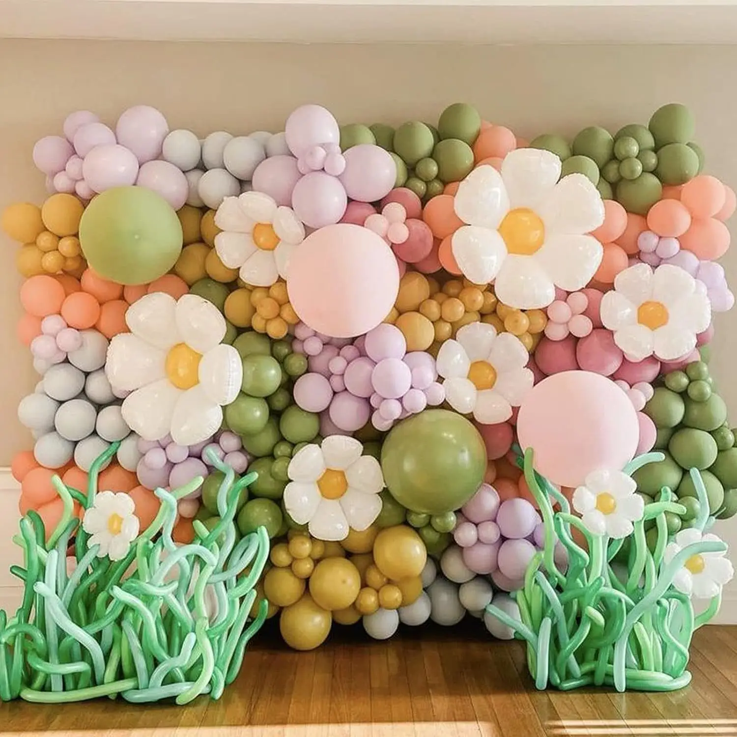 

Daisy Balloon Wreath Used for Balloon Wreath Arch Set Girls Birthday Decorations and Store Celebration