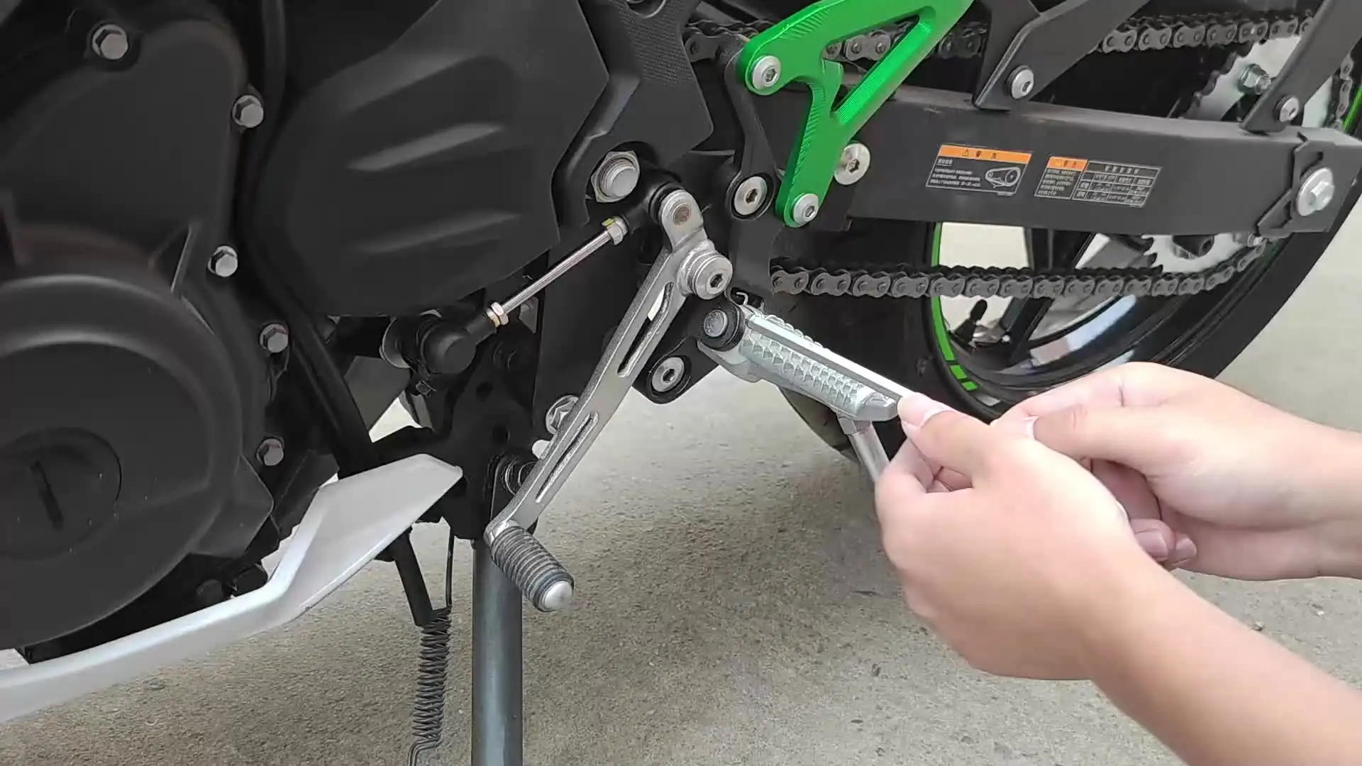 フットペグ カワサキ用 z900用 Z650用 Z400用 Z1000用 忍者 650用 忍者400