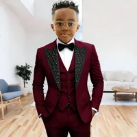 Costume noir pour garçons, smoking de soirée, costume de mariage pour enfants, costume à cristaux perlés, 3 pièces, veste, pantalon, gilet, robe de bal formelle 2