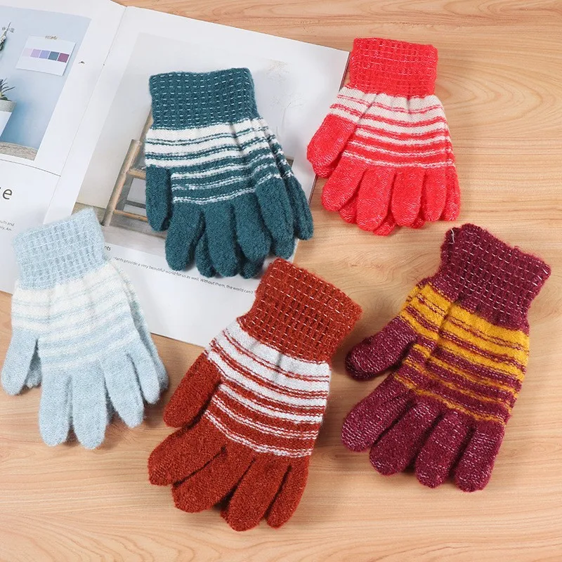 Women Adult Mohair Knitted Gloves Winter Thick Keep Warm Full Finger Mittens Wrist Gloves Random Color Wholesale 3