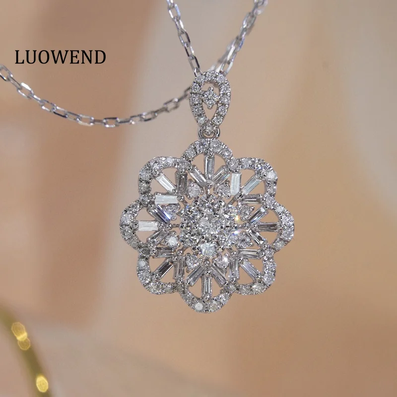 

LUOWEND 18K White Gold Necklace Romantic Snowflake Design 0.45carat Real Natural Diamond Pendant Necklace for Women Wedding