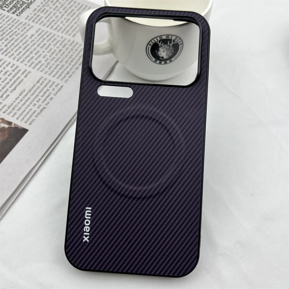 Luxury Carbon Fiber Magnetic Phone Case with Magsafe Compatibility