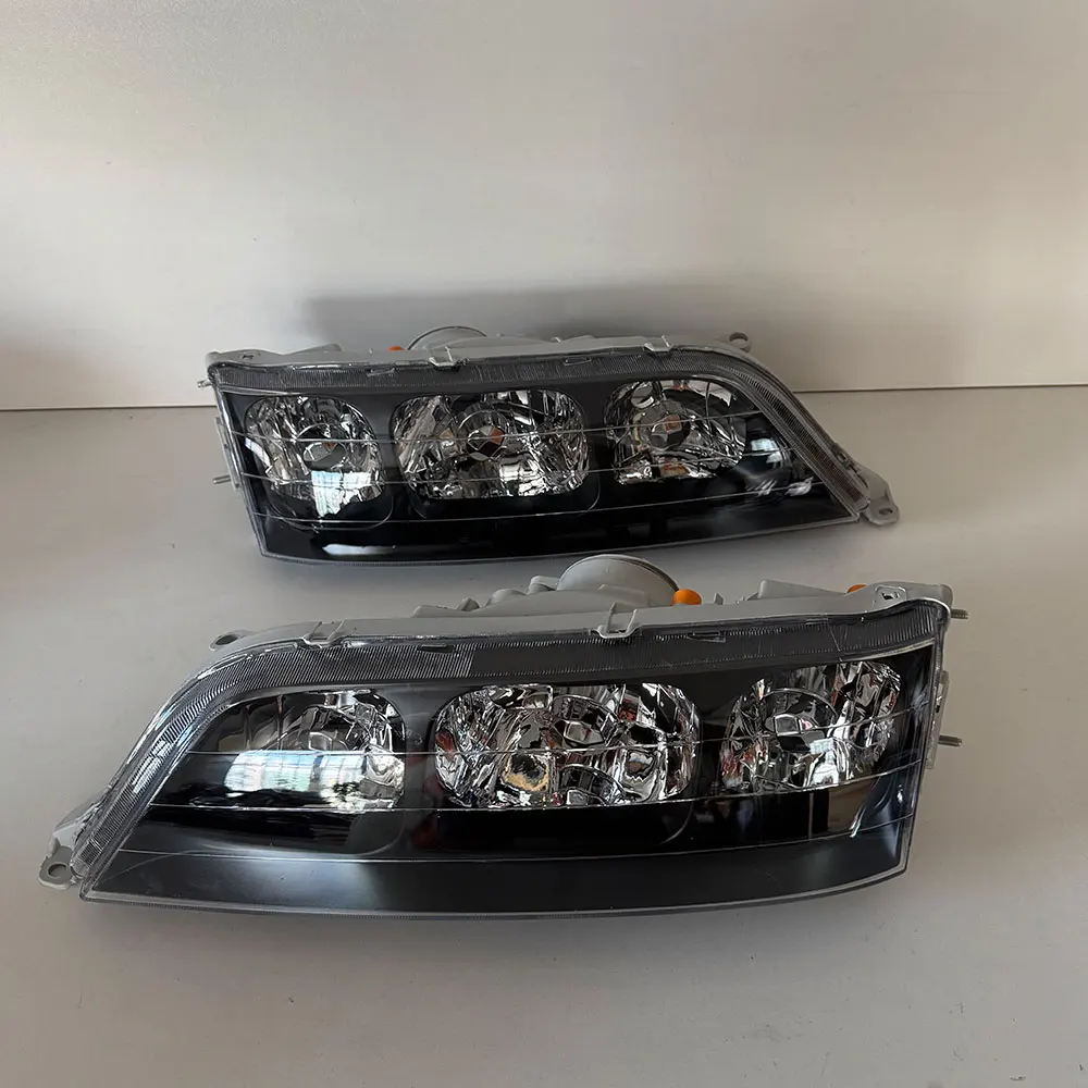 ☆○2602-AI2L GX100 GX105 JZX100 JZX105 チェイサー 前期 純正 右
