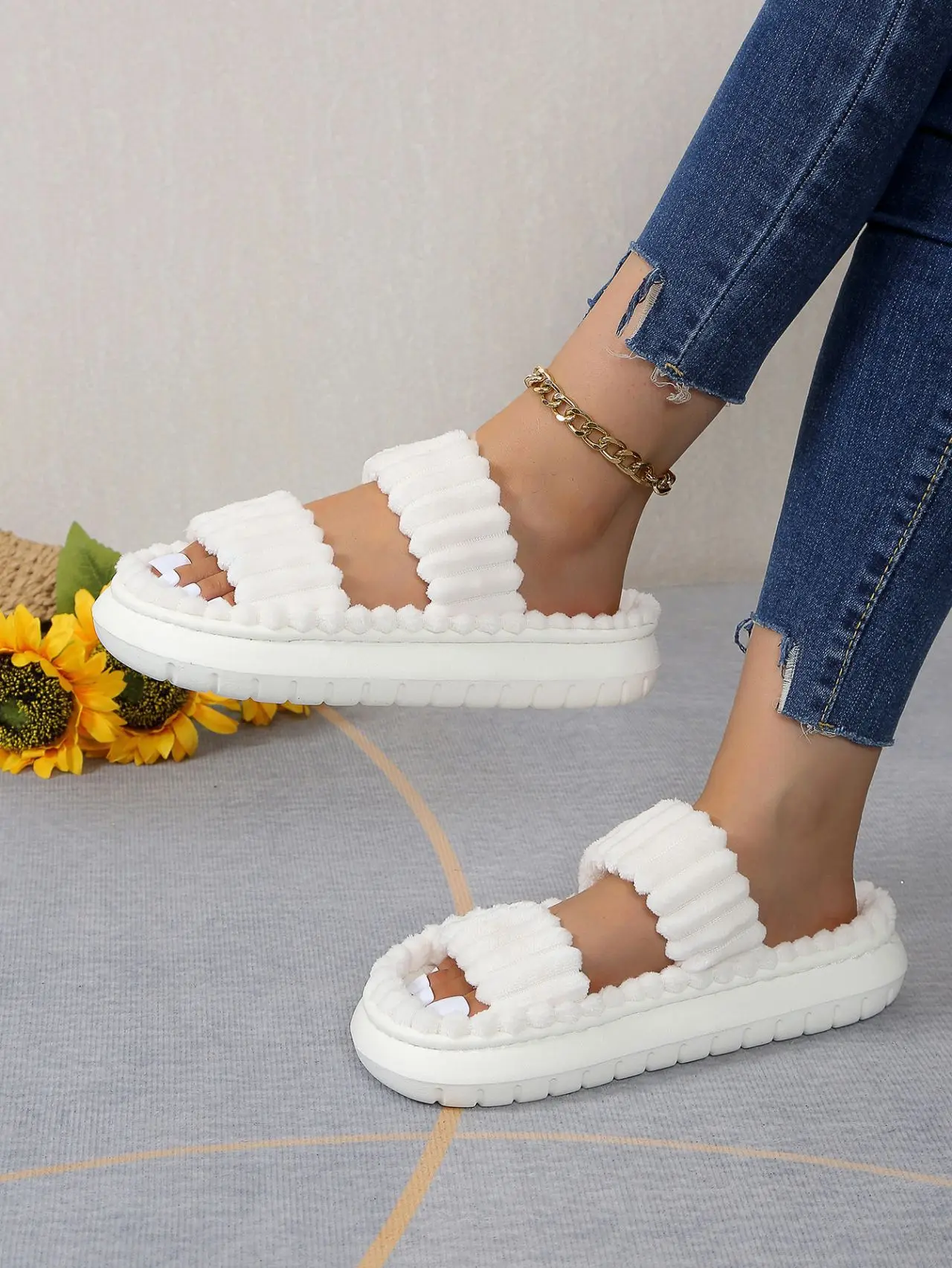 Shevalues Winter Cord Plüsch Damen Hausschuhe Plattform Slip On Home Slides Warme Indoor Slides Pelzige weiche Sohle Damen Hausschuhe – Detail 3