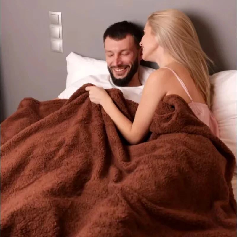 Plus Size Shaggy Blankets for Couple, Winter Thickened Warm Blanket | Waterproof Luxury Rectangle Napping Blanket 4