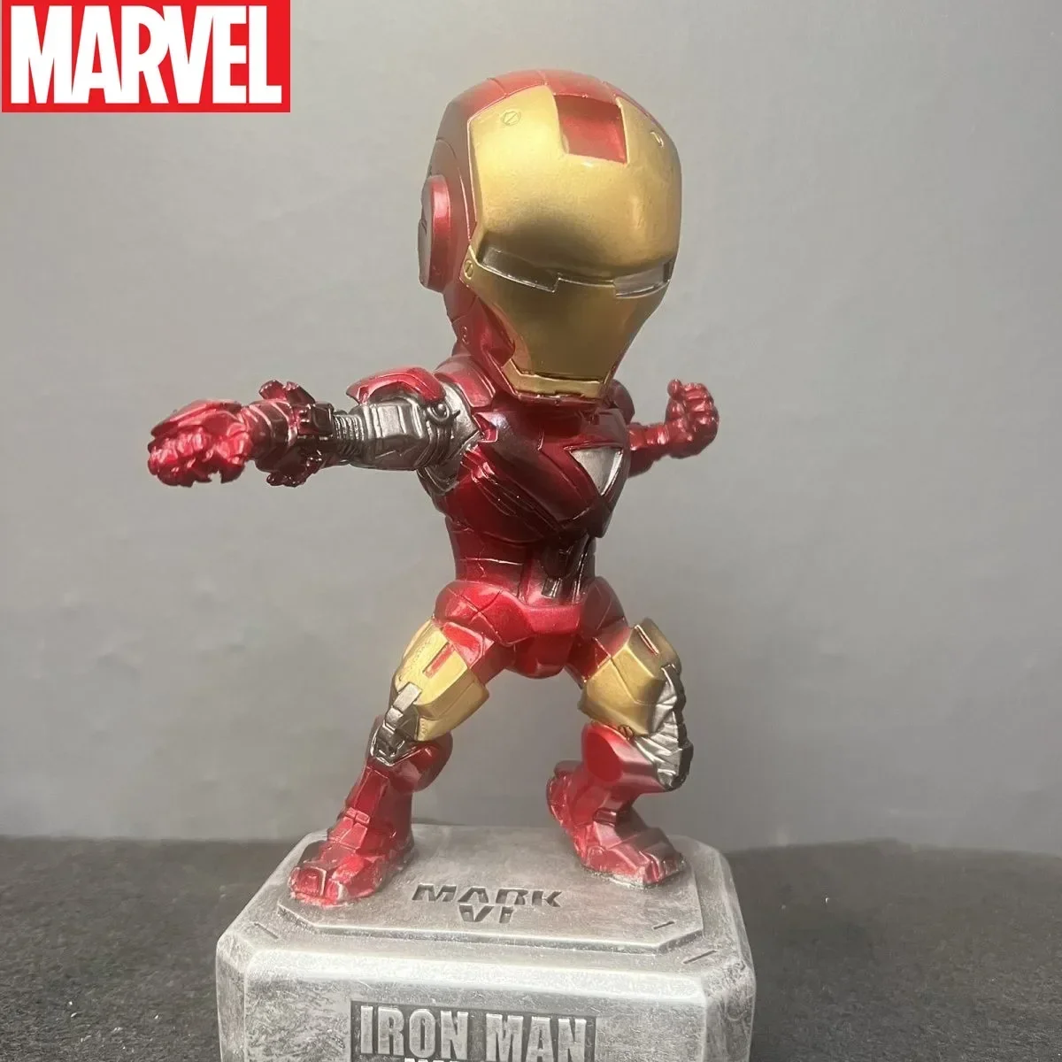 thumbnail image 1 of Figuras de anime Iron Man Mk6 Marvel Los Vengadores Juguetes clásicos Serie sólida Colección Modelo Vehículo Accesorios de oficina Regalo de resina, 1 of 5