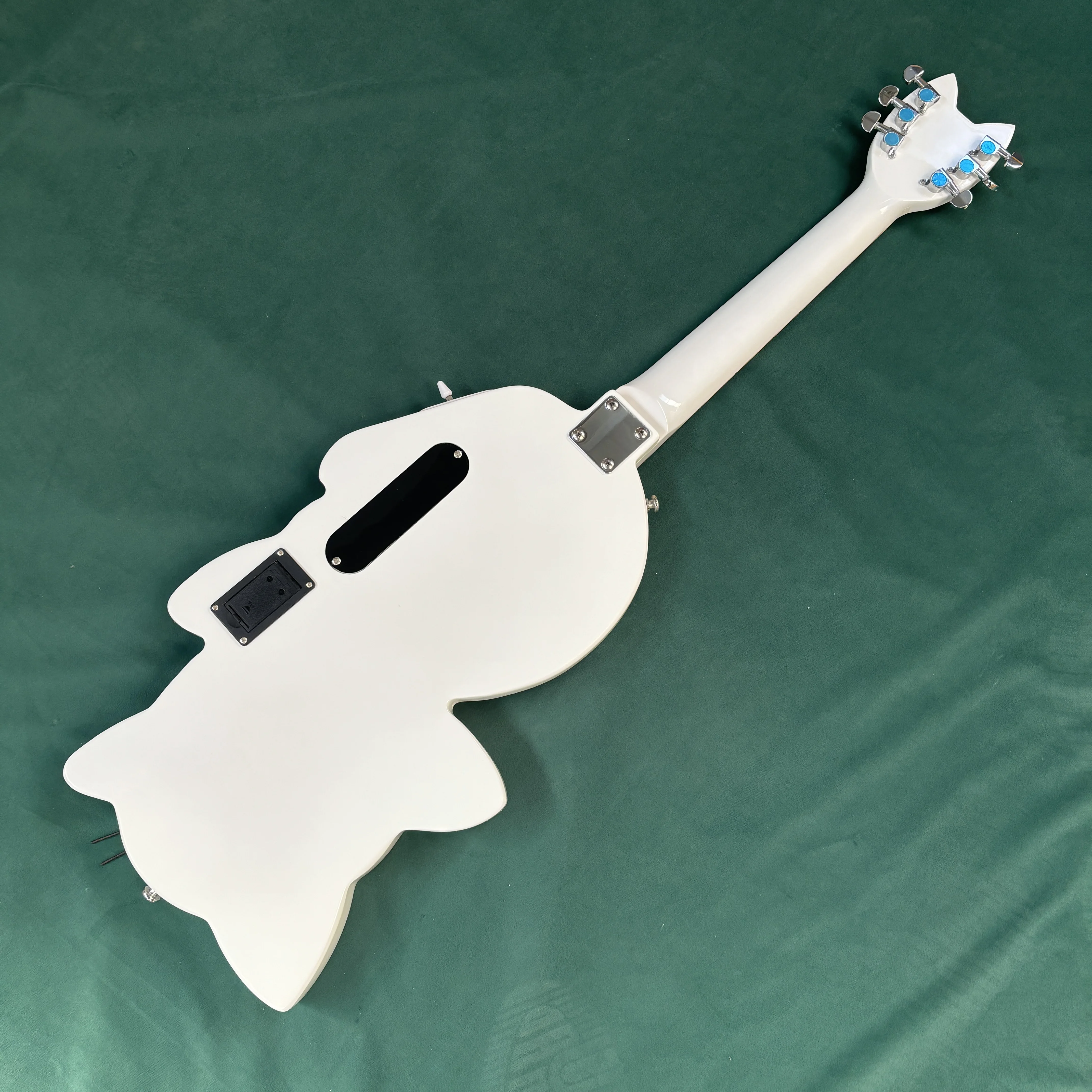 6-string Black Electric Guitar, Cat Shaped, Cute Guitar