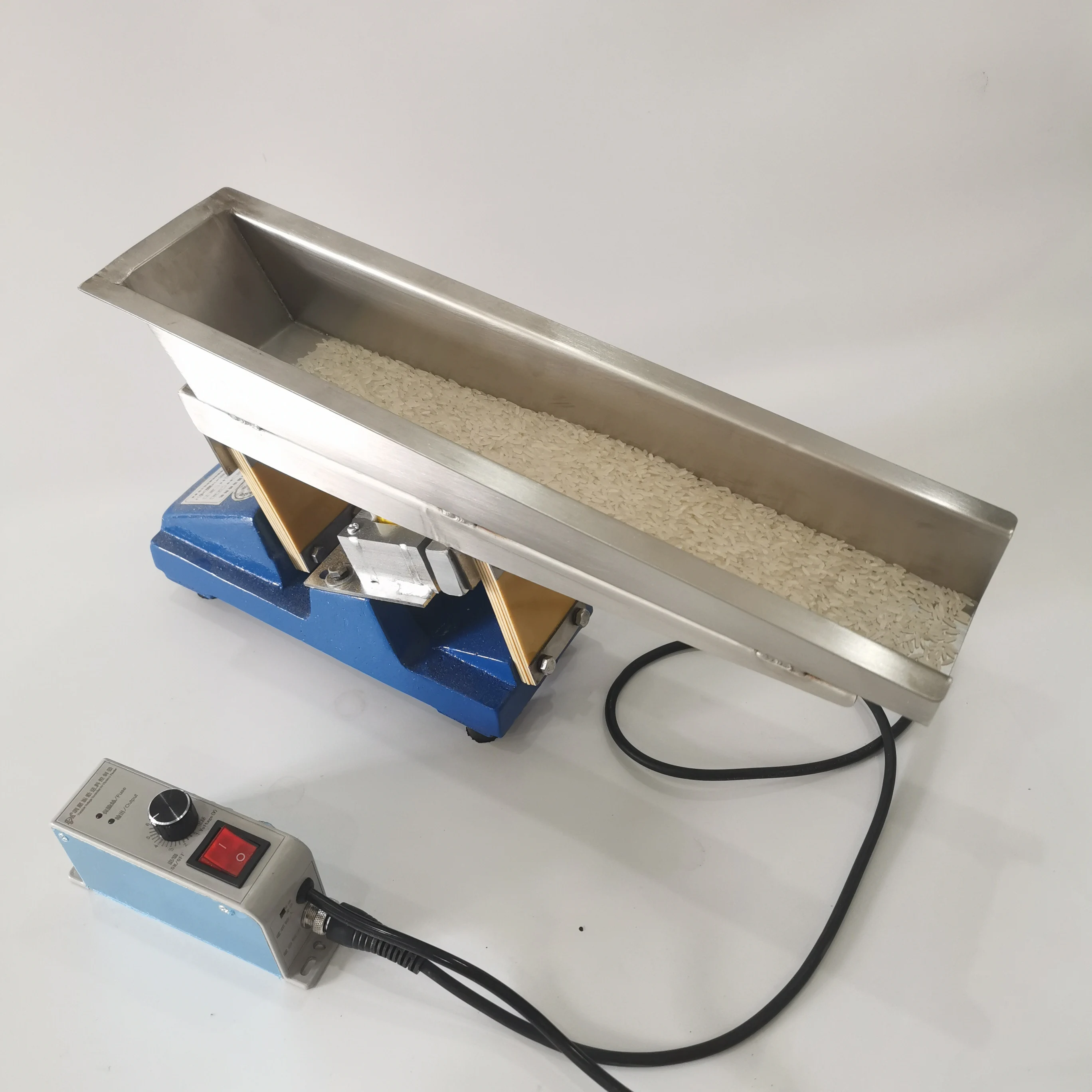 GZV3 Small Electromagnetic Vibrating Feeder Shaking Feeding Machine detail image 4