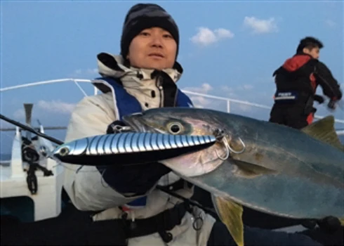 Maria loaded S140 Japan imported simulated bait large fish Luya pencil  three hooks of silver carp.