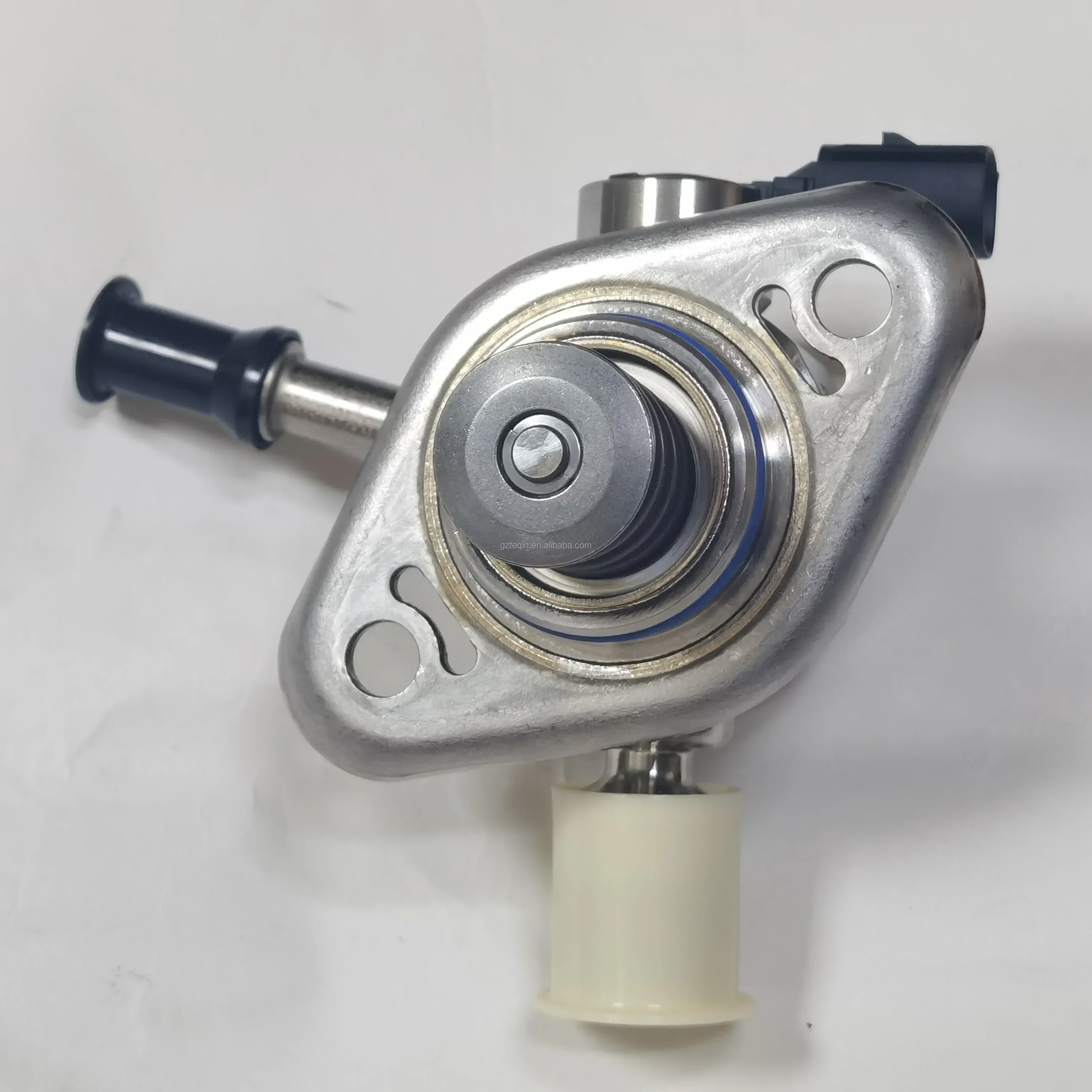 Auto Parts Engine Systems fuel pump for Chevrolet Onix TRAX NEW 24115788/24114158/24109576 customcustom