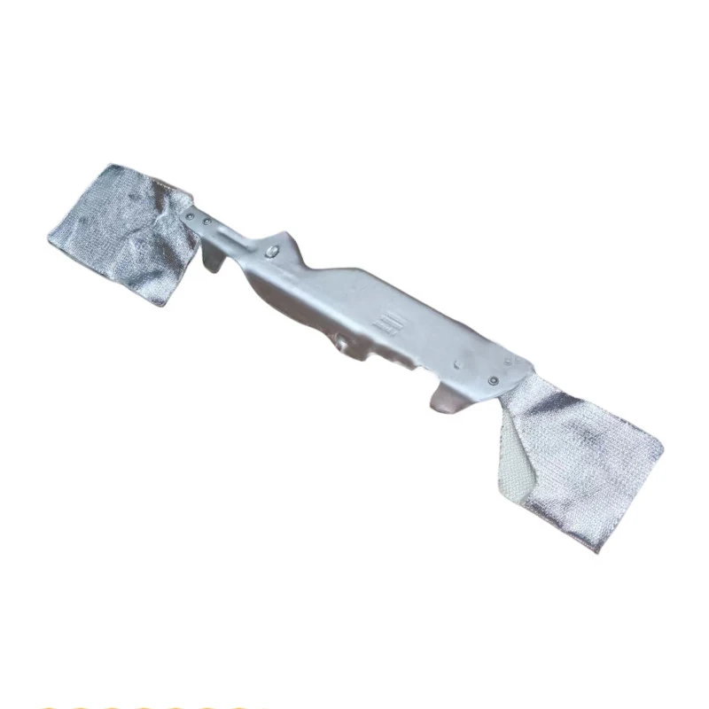 Suitable for Peugeot Citroen 1.6T Cylinder Head Insulation Board OE:9807522480