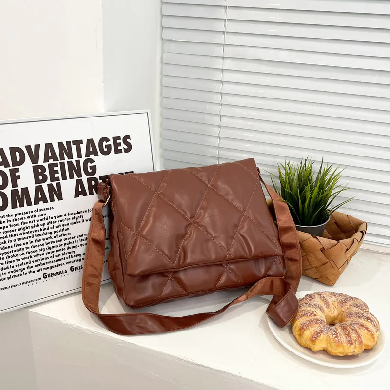 Down Bag Women's New Trendy and Fashionable Diamond Grid Small Square Versatile and Large Capacity Single Shoulder Crossbody Bag