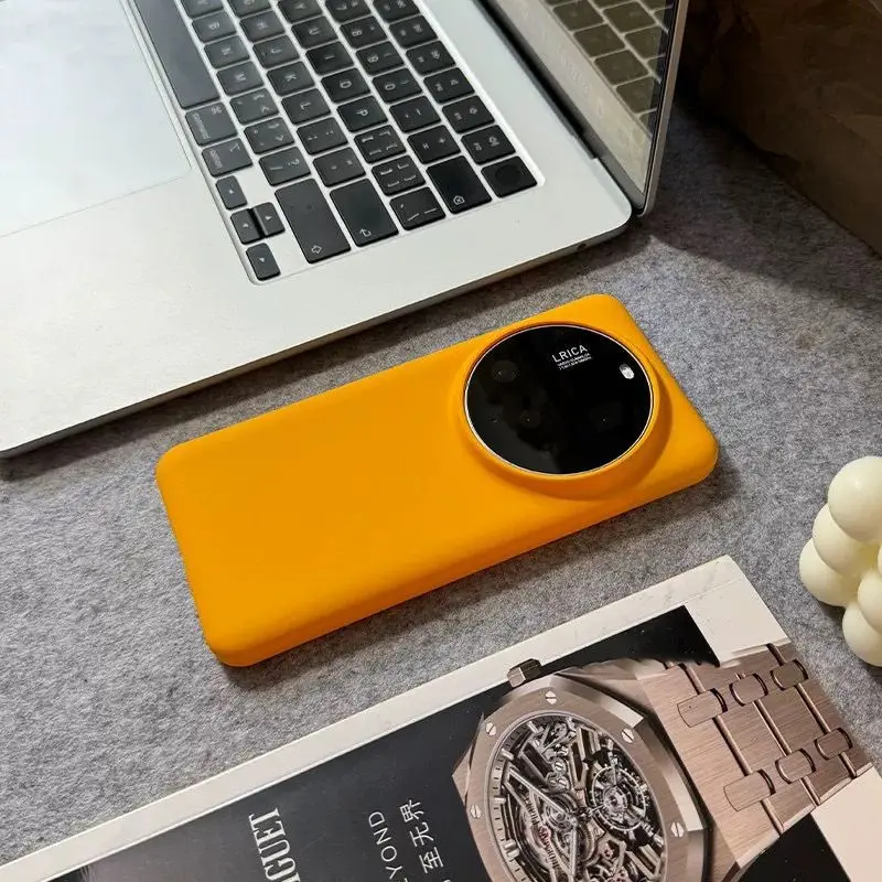Ultra Thin Hard Snow Back Cover Case - Enhanced Protection and Sleek Design