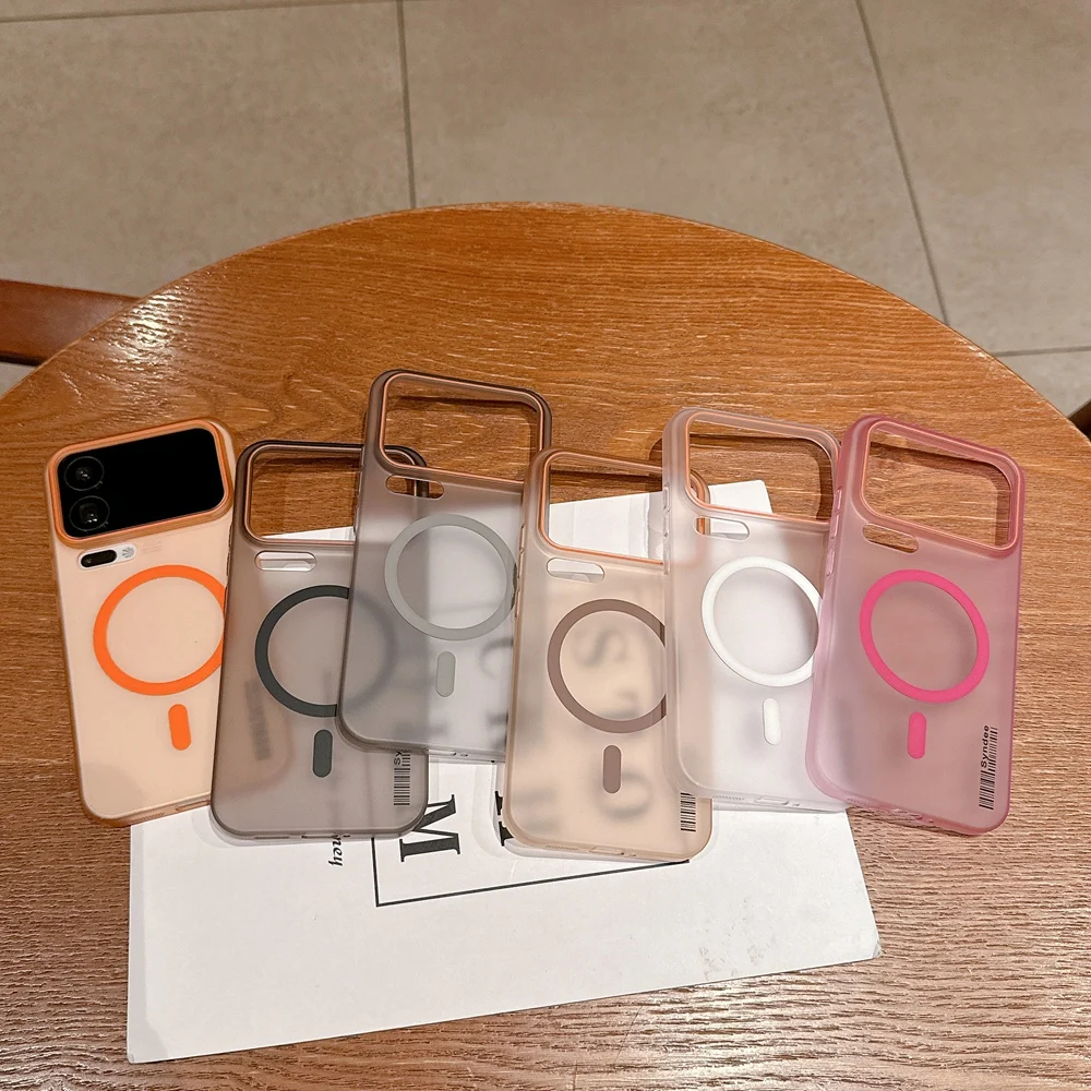 Ultra Thin Transparent Magsafe Phone Case with Smooth Skin Hard PC Magnetic Cover