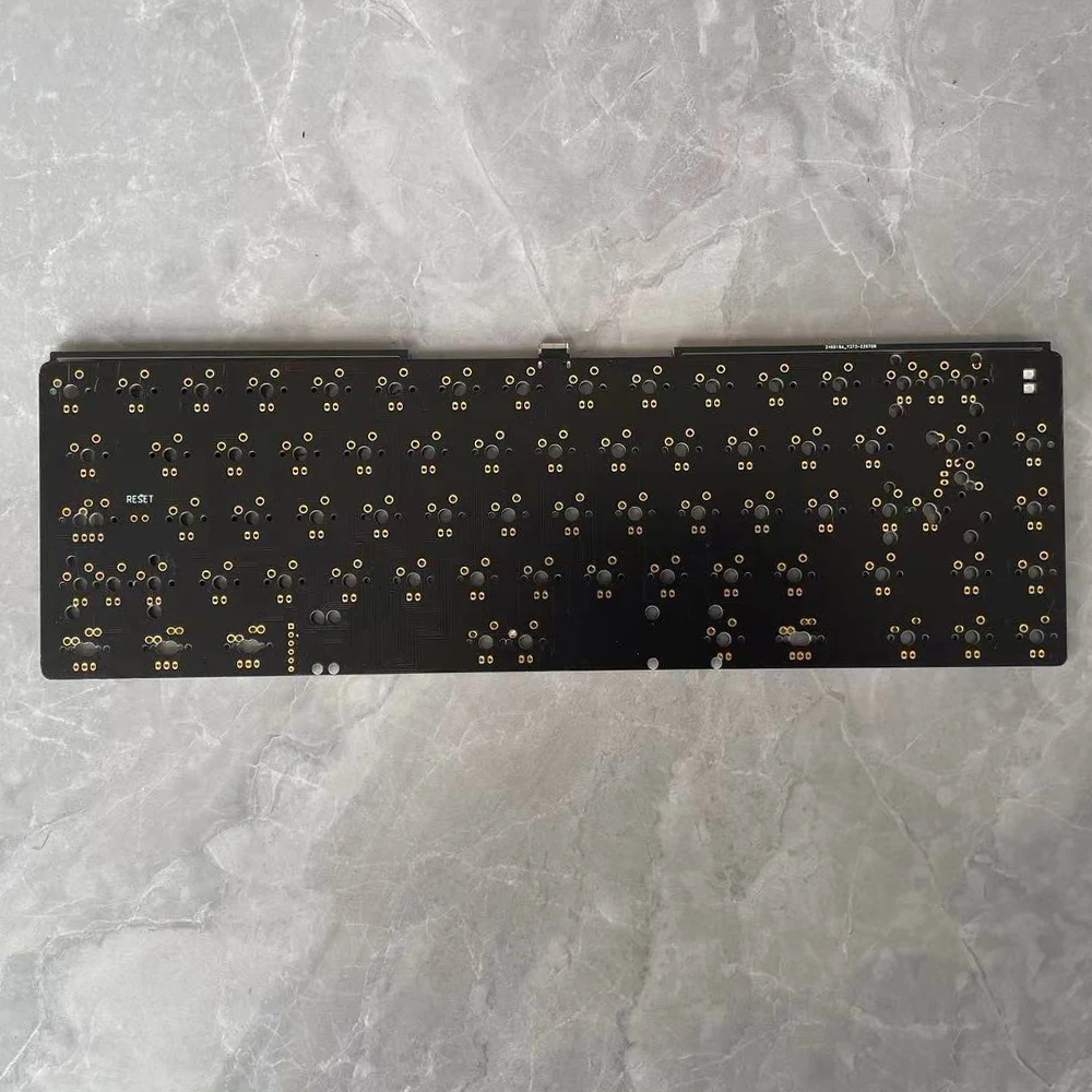 Customized 65 layout Keyboard Soldering PCB QMK VIAL Supported Compatible ANSI ISO Optional