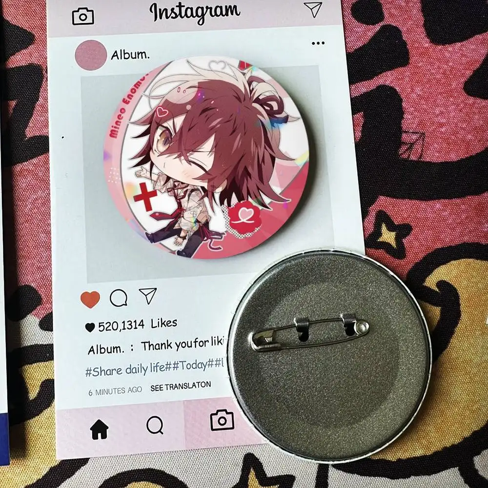 C-Collar M-Malice Round Fan Badge Collection - Gifts, Brooches, Souvenirs