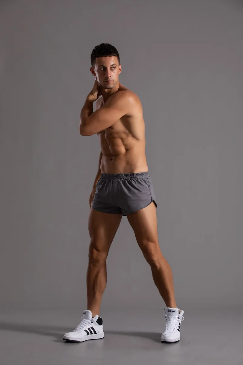 Men Cotton Running Shorts Marathon Pants Track and Field Triangle Shorts Fitness Training Pants