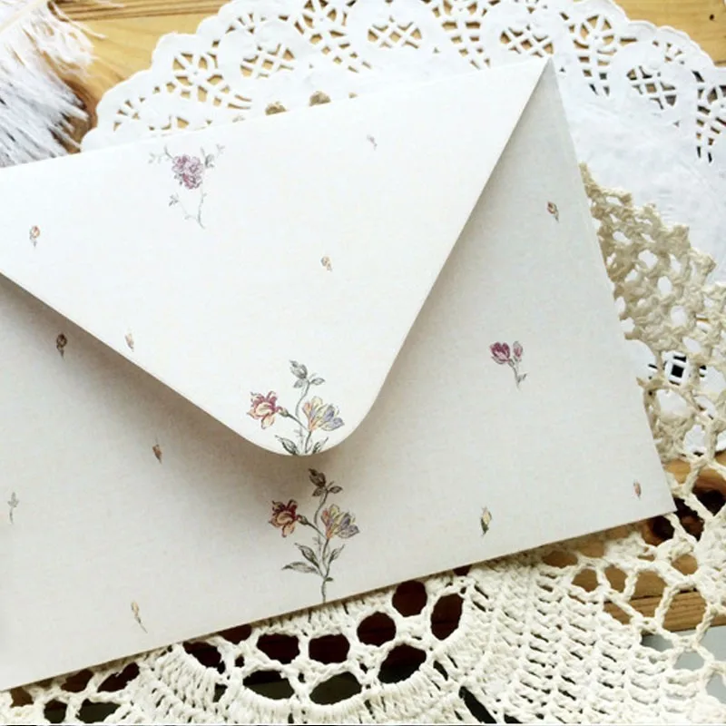 10pcs Retro Letter Elegant Confession European Pastoral Flower Greeting Card Birthday Gift Box Decoration Stationery Envelope