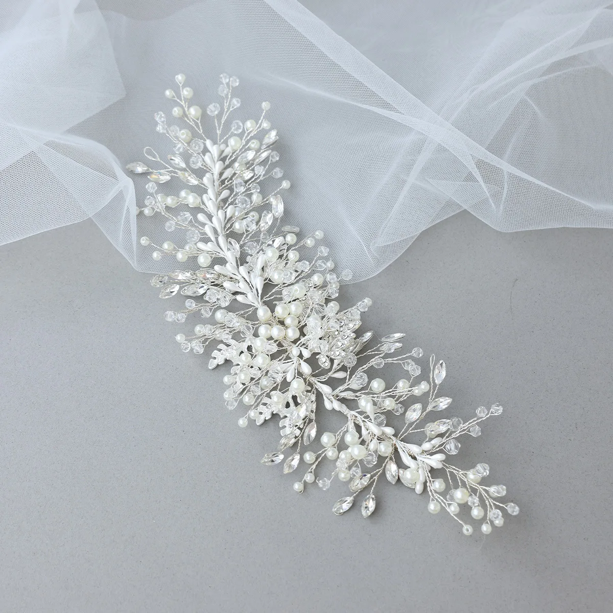 SLBRIDAL 핸드메이드 트렌디 크리스탈 라인스톤 진주 브라이덜 헤어밴드 웨딩 헤어 악세사리 여성 들러리 헤어밴드 쥬얼리