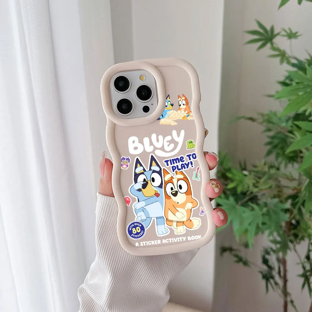 Blueys Cartoon Dog Soft Silicone Phone Case - Vibrant Design in Durable  B-Bandits Material for iPhone 15 (MKW-273SQ222J1)