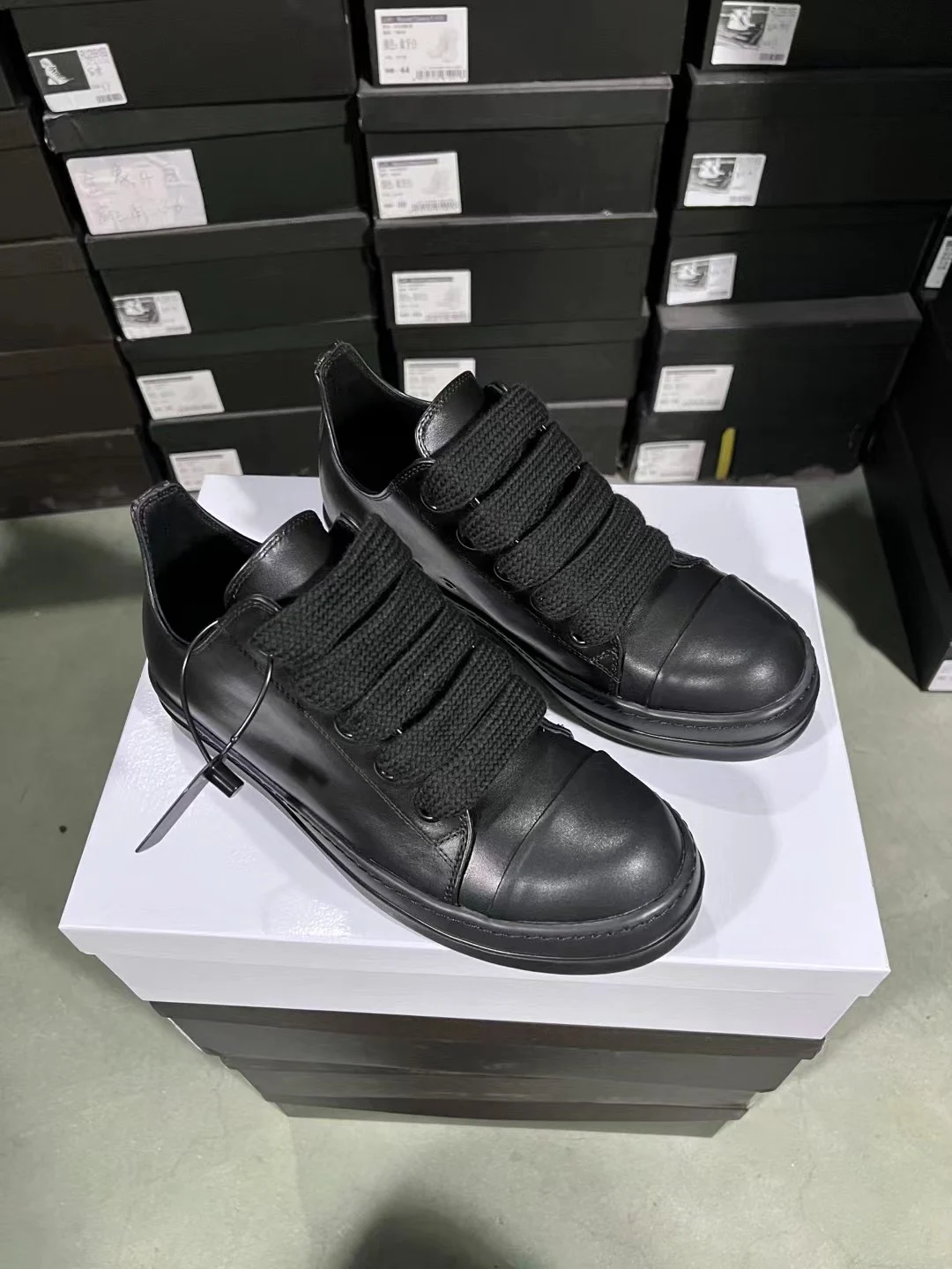 Rickss Luxury Designer Man Shoes Black Genuine Leather Owens Women Sneakers Thick Shoelaces Jumbo Laces Owens Black Men Shoes 3