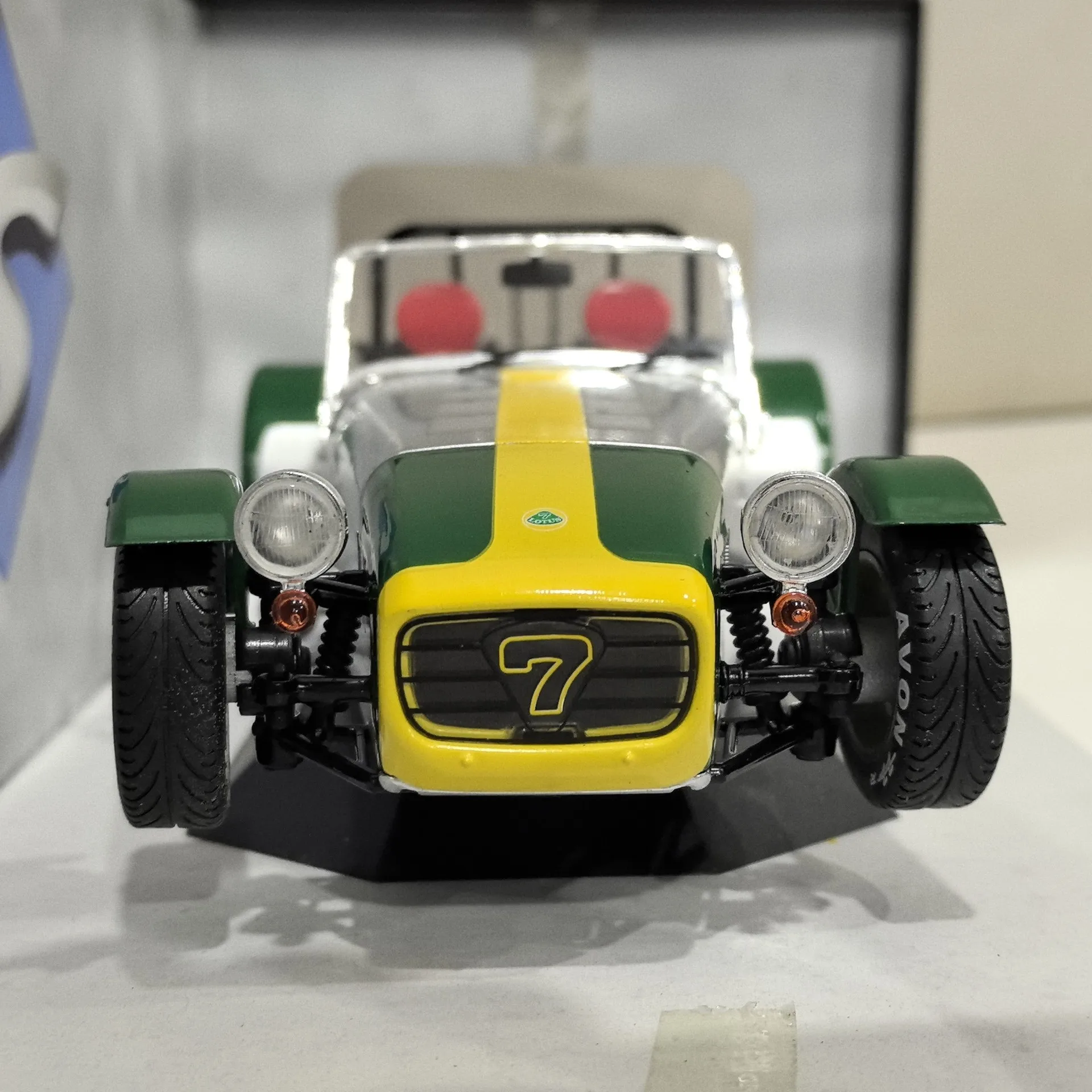 Diecast SOLIDO 1/18 Scale LOTUS SEVEN 7 1989 Alloy Car Model