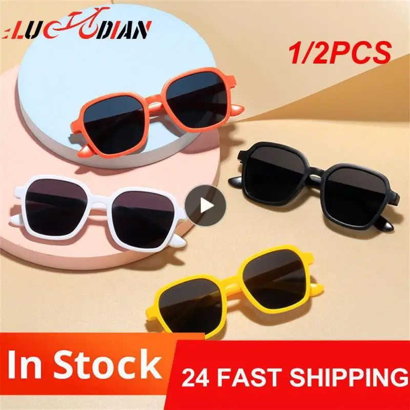 

1/2 шт. Uv385 детские солнцезащитные очки износостойкие Очки полная оправа винтажные однотонные прозрачные и яркие аксессуары для одежды в стиле ретро