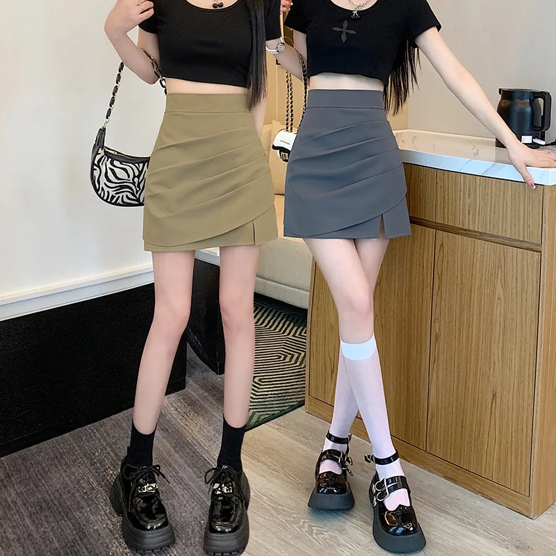 

2023 spring and summer new women's skirt pleated short skirt with irregular design feeling, split buttocks, A-line thin skirt