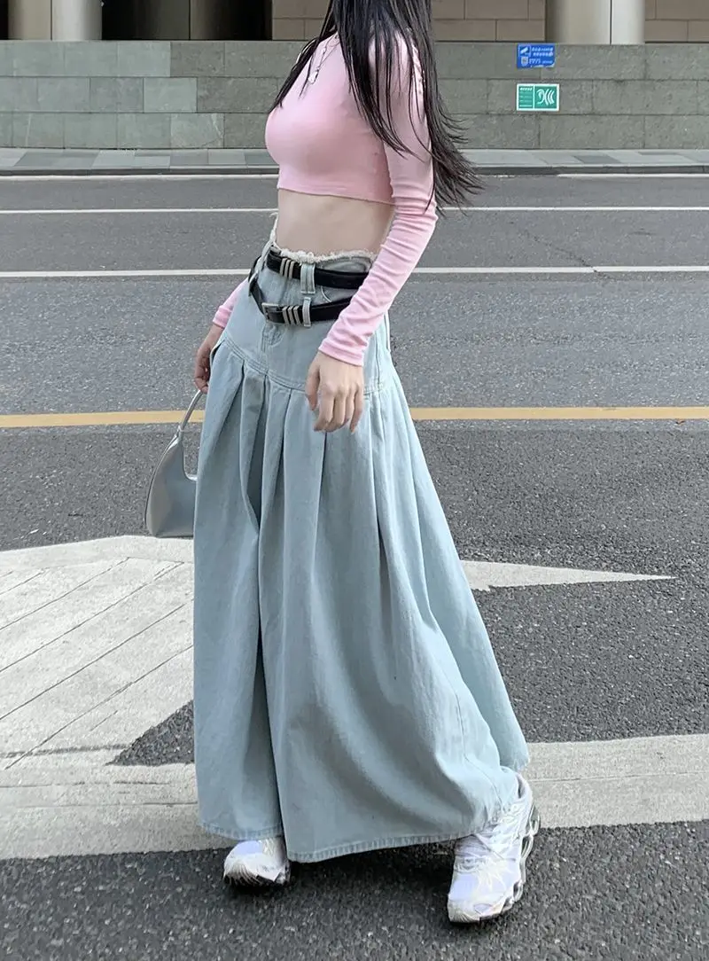 denim pleated skirt