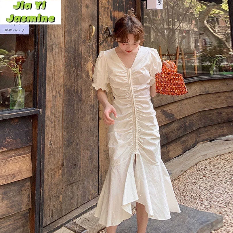 

Women's 2024 New White Bubble Sleeves Elegant Waist Wrapped V-Neck Pleated Fish Tail Dress