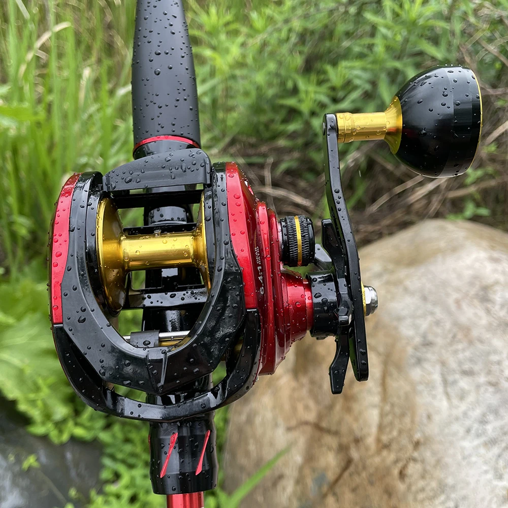 Ultra Light Baitcasting Fishing Reels Long Casting Carbon Frame 8+1BB 6.4:1 Gear Ratio Deep Spool Sea Jigging Fishing for Carp 5
