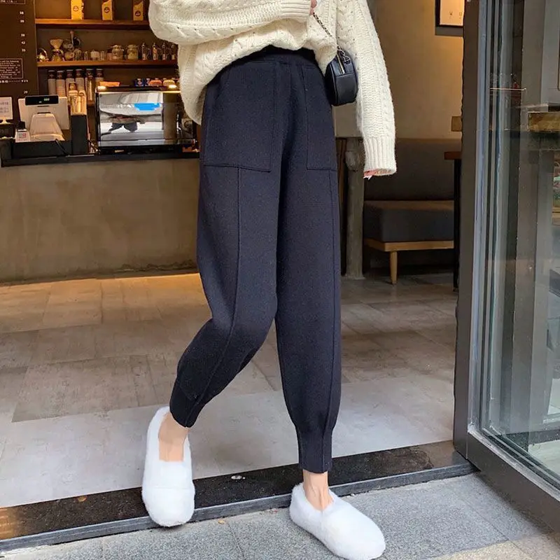 Women pants autumn and winter black casual knitted pants loose elastic spring and autumn nine points Harlan radish pencil pants 2