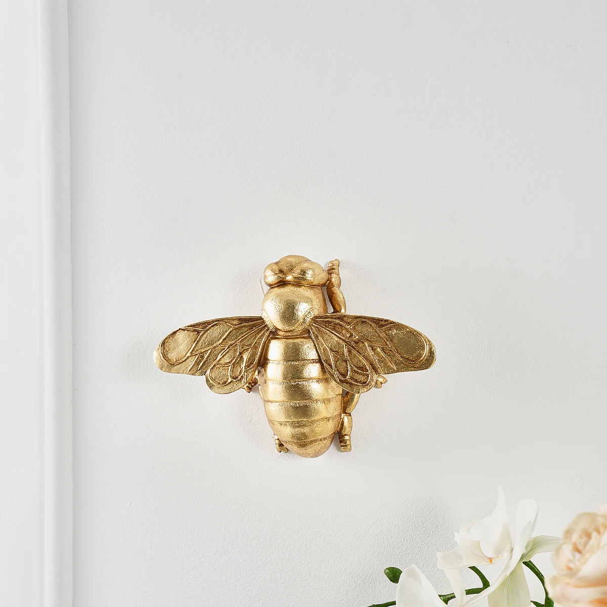 1 Stück, eine einzigartige und kreative goldene, bienenförmige Wanddekoration zum Aufhängen an der Wand – Detail 6