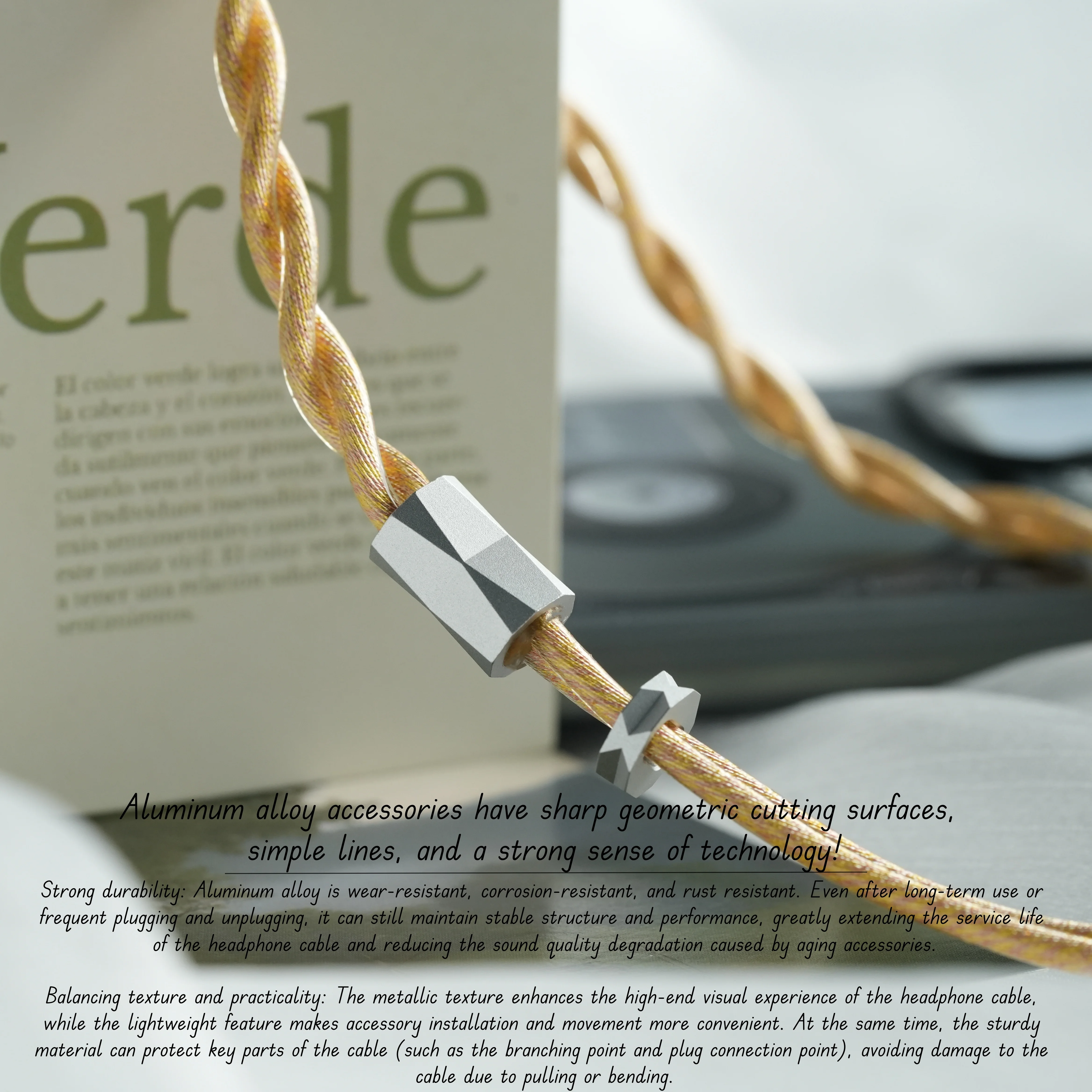 ZiSin-334 iem cable 4.4mm balanced plug compatible with 0.78 2pin