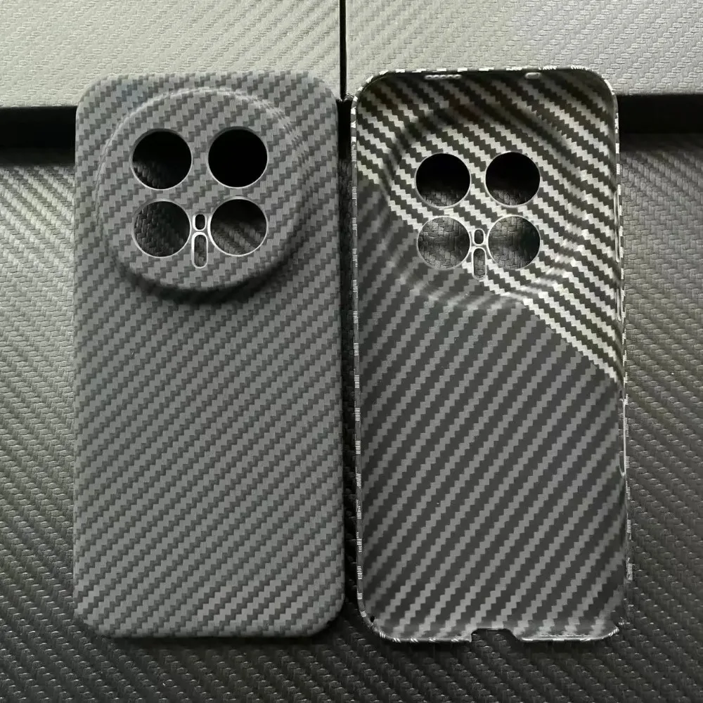 Dual-Color Carbon Fiber Pattern Anti-Drop Hard Case with Shockproof Bumper