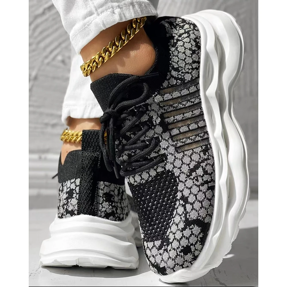 Chaussures Femme Colorblock Laced Knitted Summer Sneakers Woman Breathable Casual Shoes Round Toe Lady Running Shoes Sporty Shoe