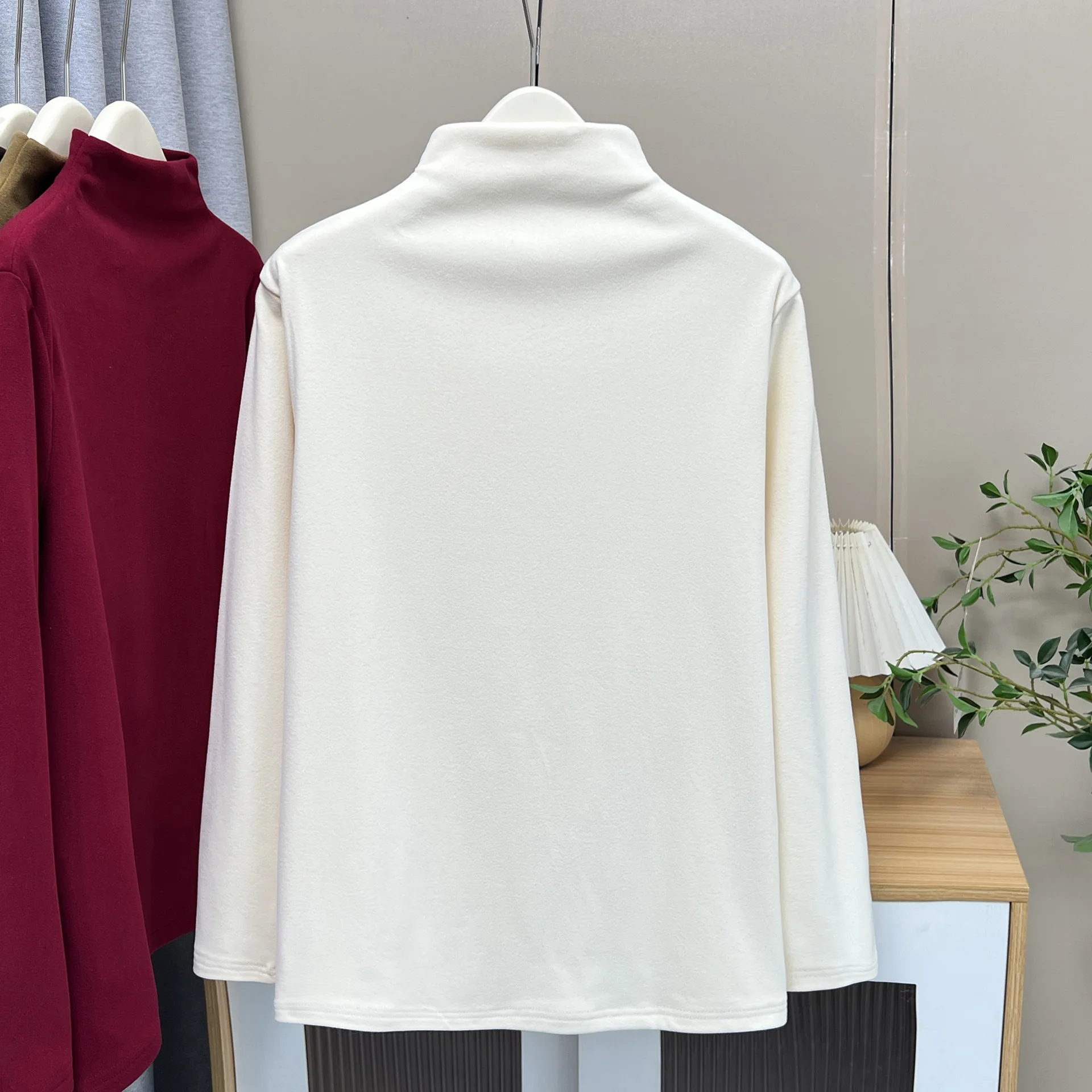 XXXXXL Fashion Plus Size Women's T-Shirt 2025 Autumn And Winter Basic Style Stand Collar DE Velvet Warm Long Sleeved Tops 050