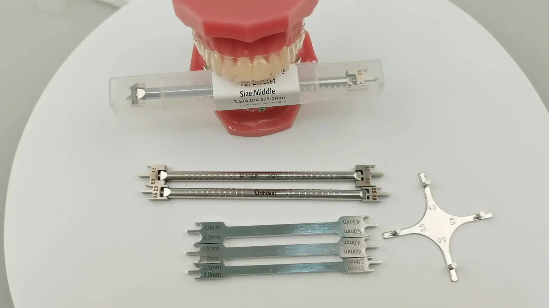 Jauge De Hauteur Pour Brackets Orthodontiques - Instrument Dentaire MEDSPO, Neuf