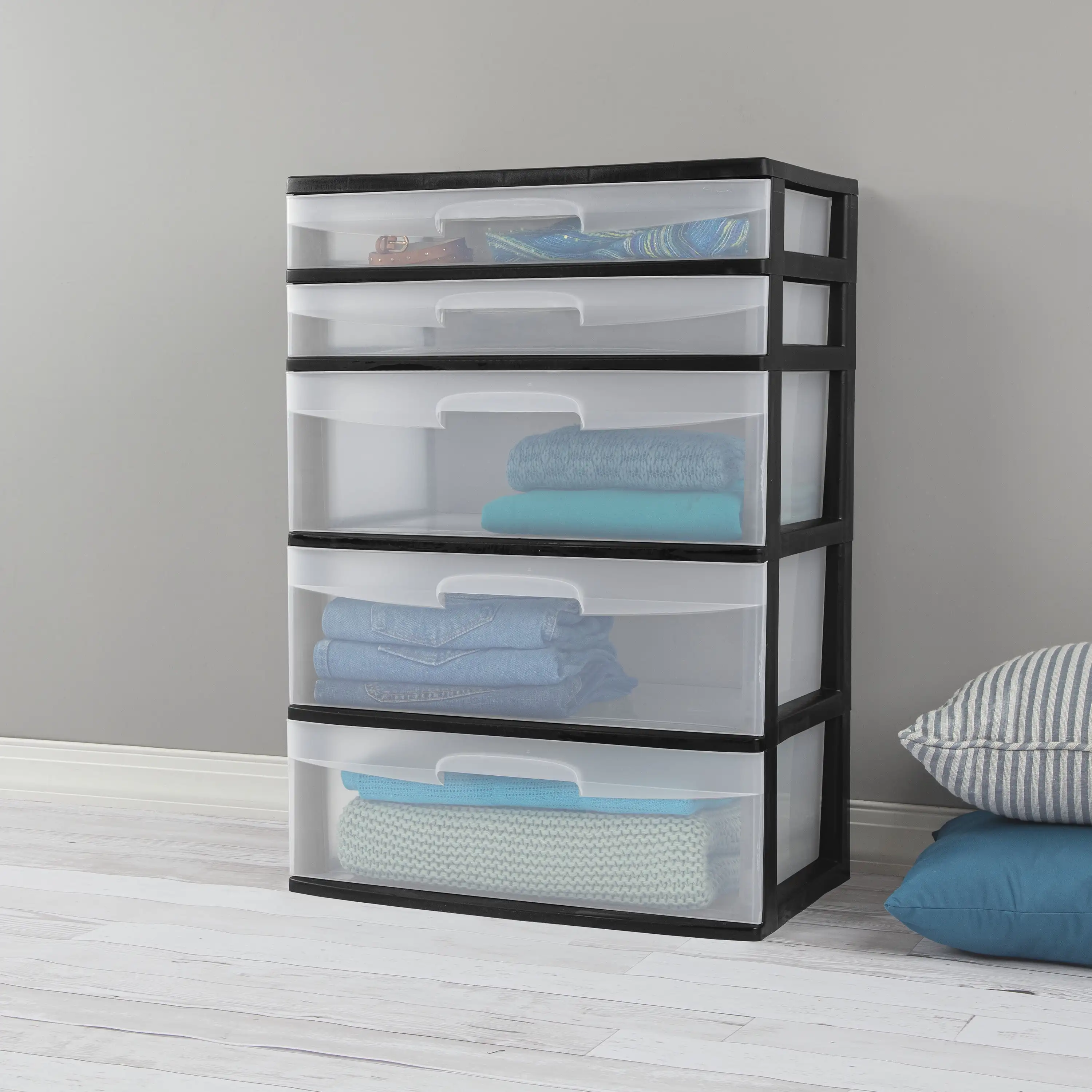 

Plastic 5 Drawer Wide Tower Black