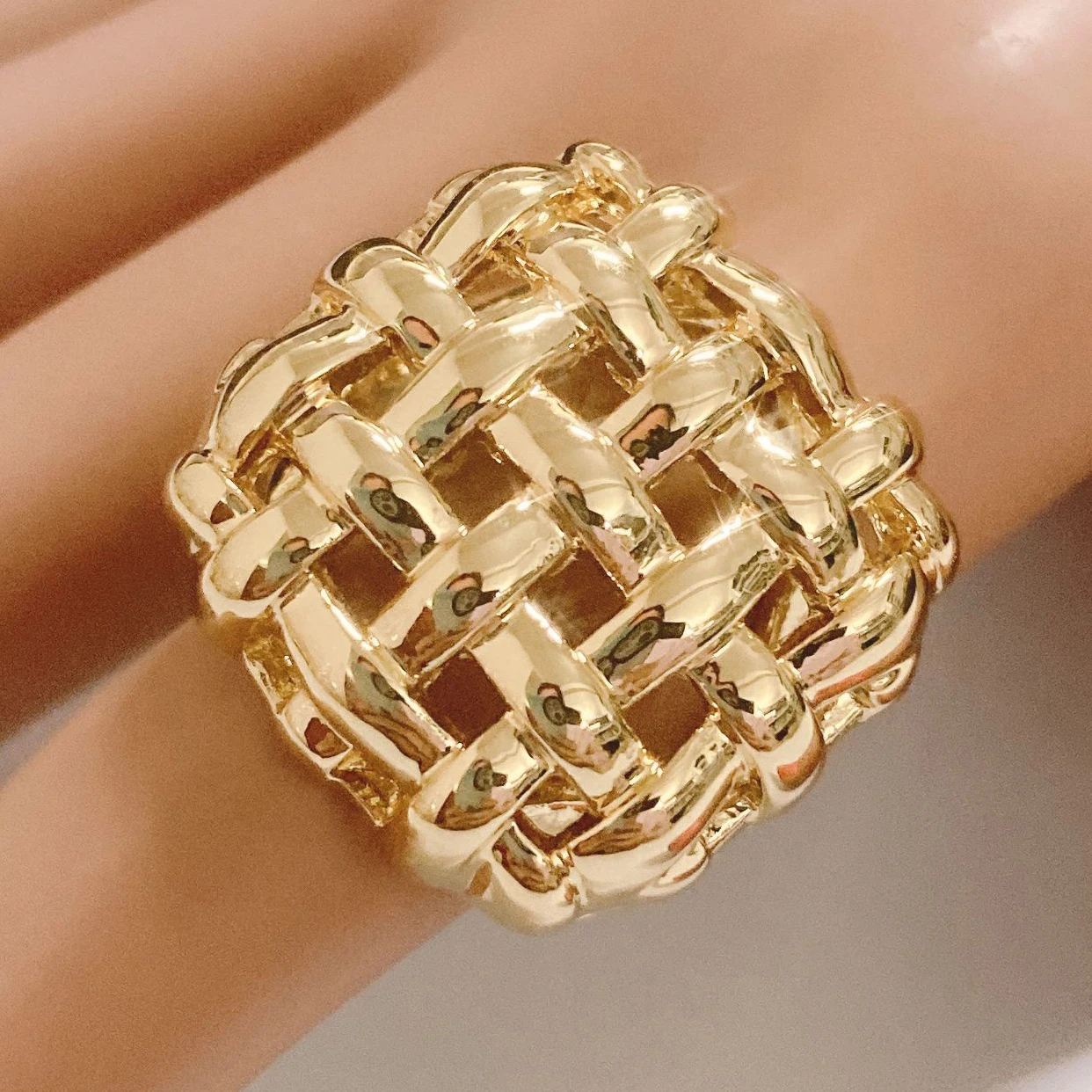 

Square Gold Plated Ring Bridal Luxury Wedding Party Elegant Woman Ring Accessories High Quality Nigeria Free Shipping Gifts Yll