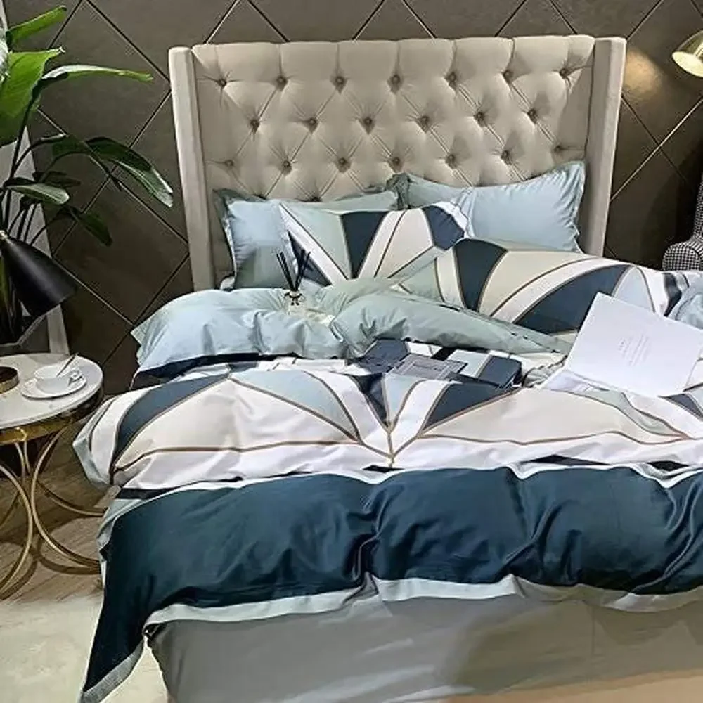 Luxury Microfiber Bedding Set 4 Piece Quilt Cover Bed Sheet Pillowcases Double Bed Bedroom Series Soft Breathable Gift Suitable