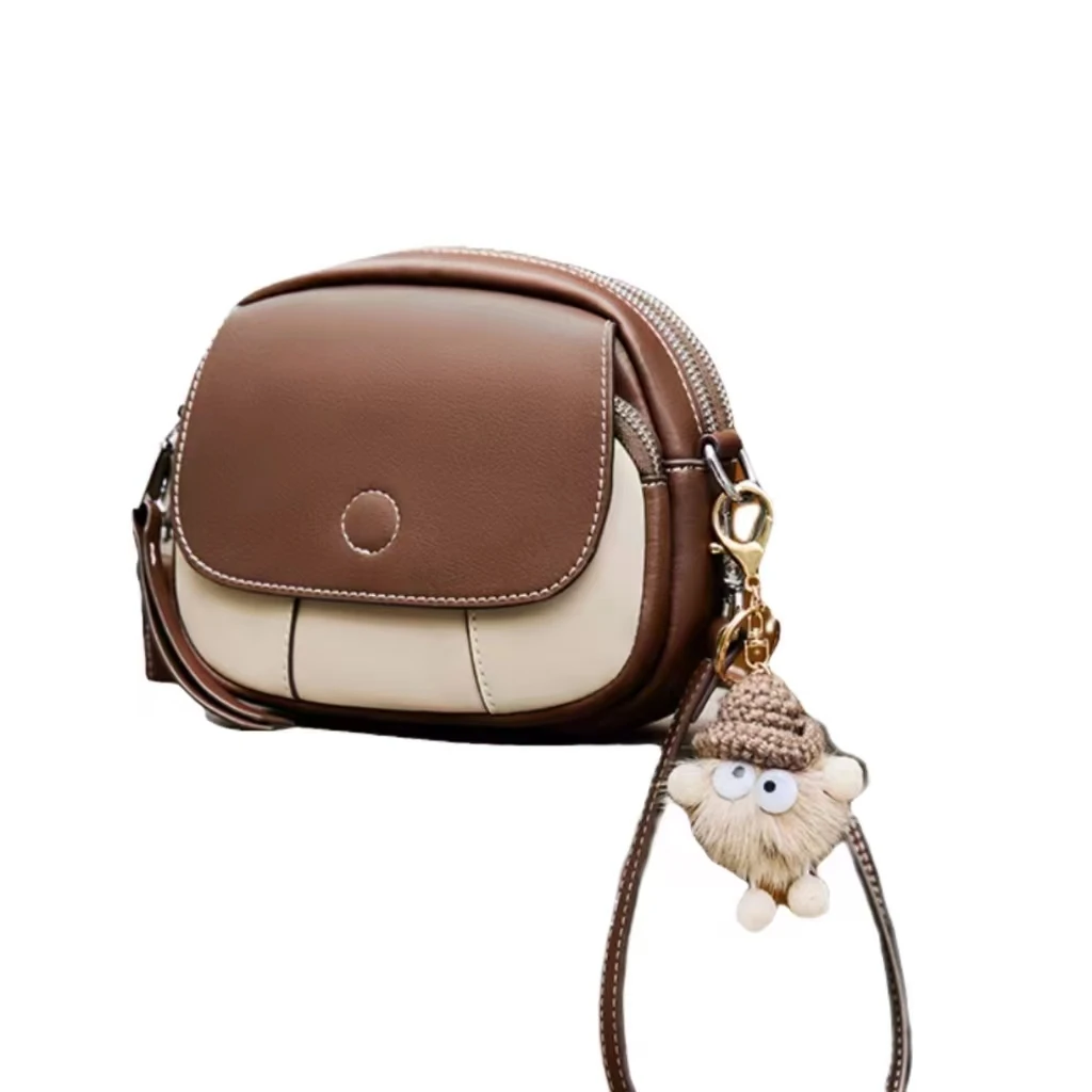 

Новинка 2023, круглые простые женские сумки для отдыха, модная Ретро сумка тофу из коровьей кожи, маленькая квадратная сумка на плечо, Сумка с клапаном