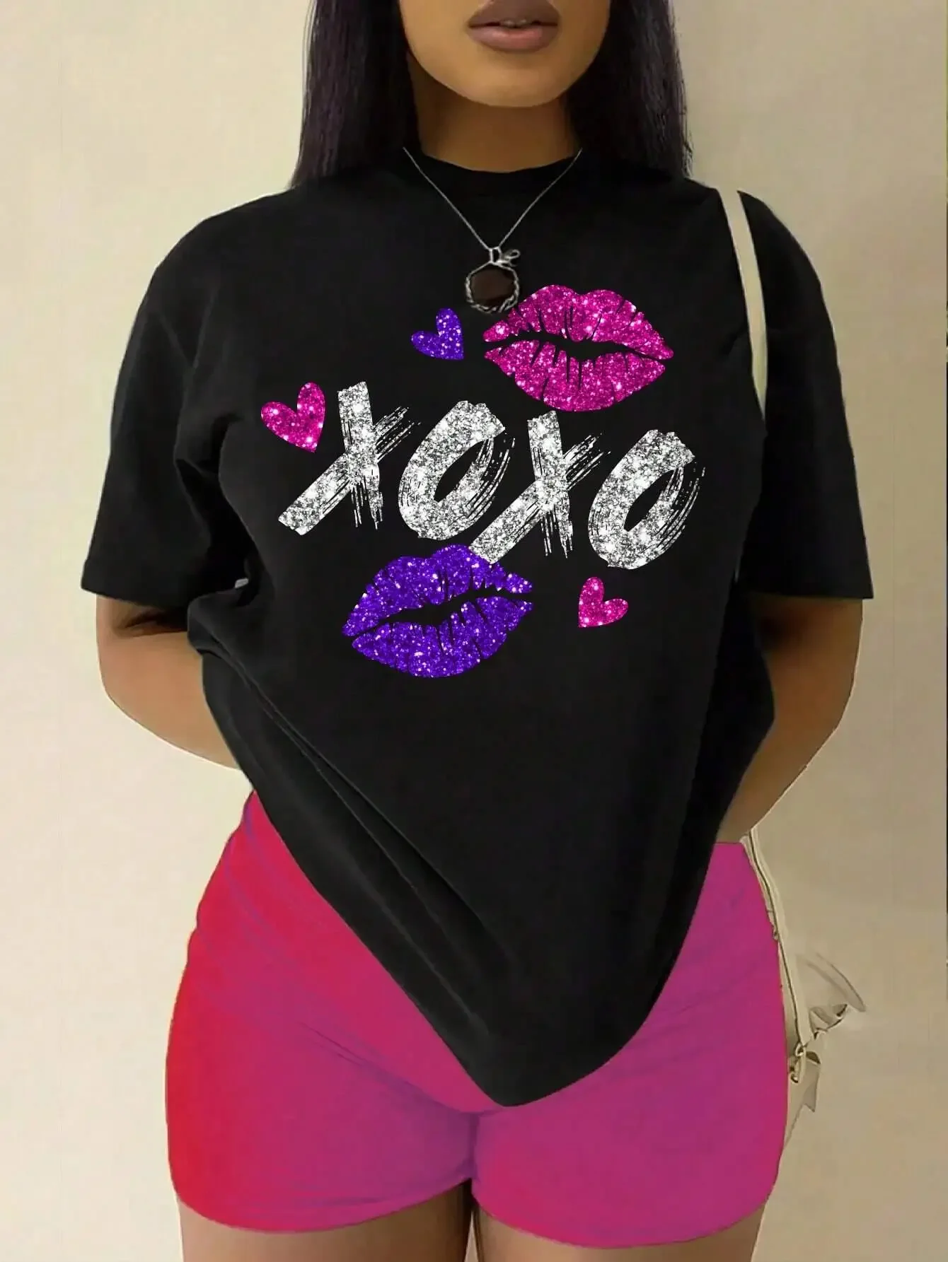 Xoxo Pink Purple Lips Print Oversized Women’s T-Shirt - Summer Casual Cotton Tee for Street Wear 1