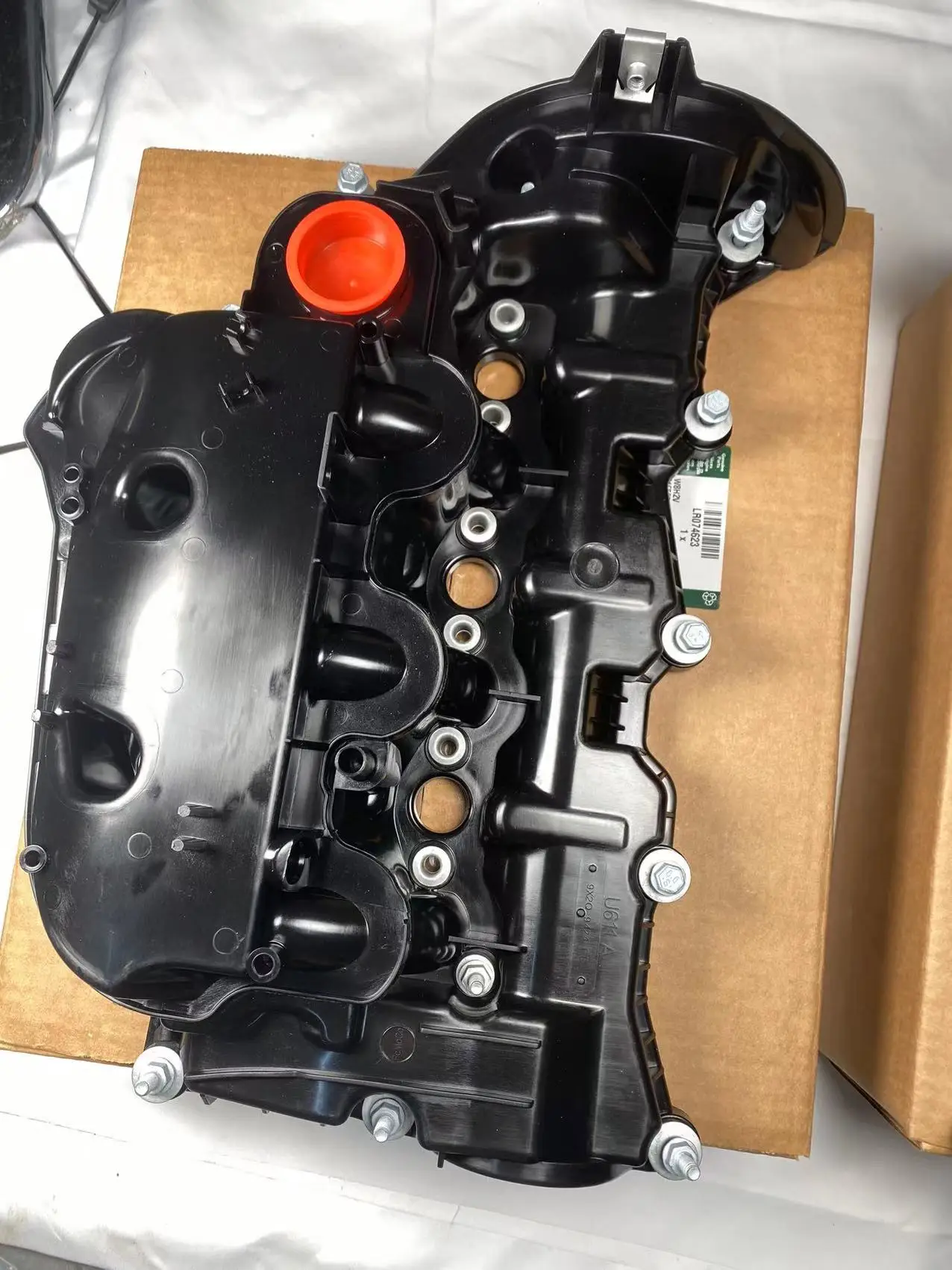 랜드 로버 디스커버리 4 Mk4 3.0 및 레인지 로버 스포츠 3.0 Mk4 인렛 매니 폴드 LR105956 LR073585 LR029146 LR1 용 엔진 밸브 커버