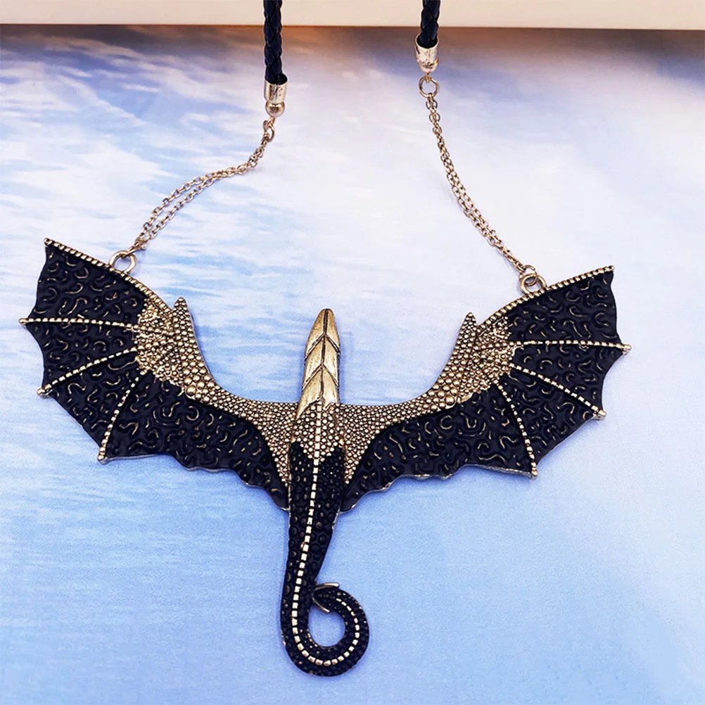 Amulet Fashionable Rock Pterosaur Ancient Gold Alloy Pendant Miss Necklaces Decorative Dragon For Women Chain Gothic