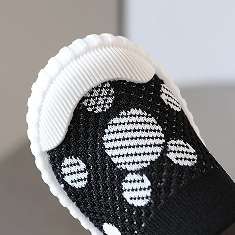 Рисунок 6 - Детские носки, детская обувь