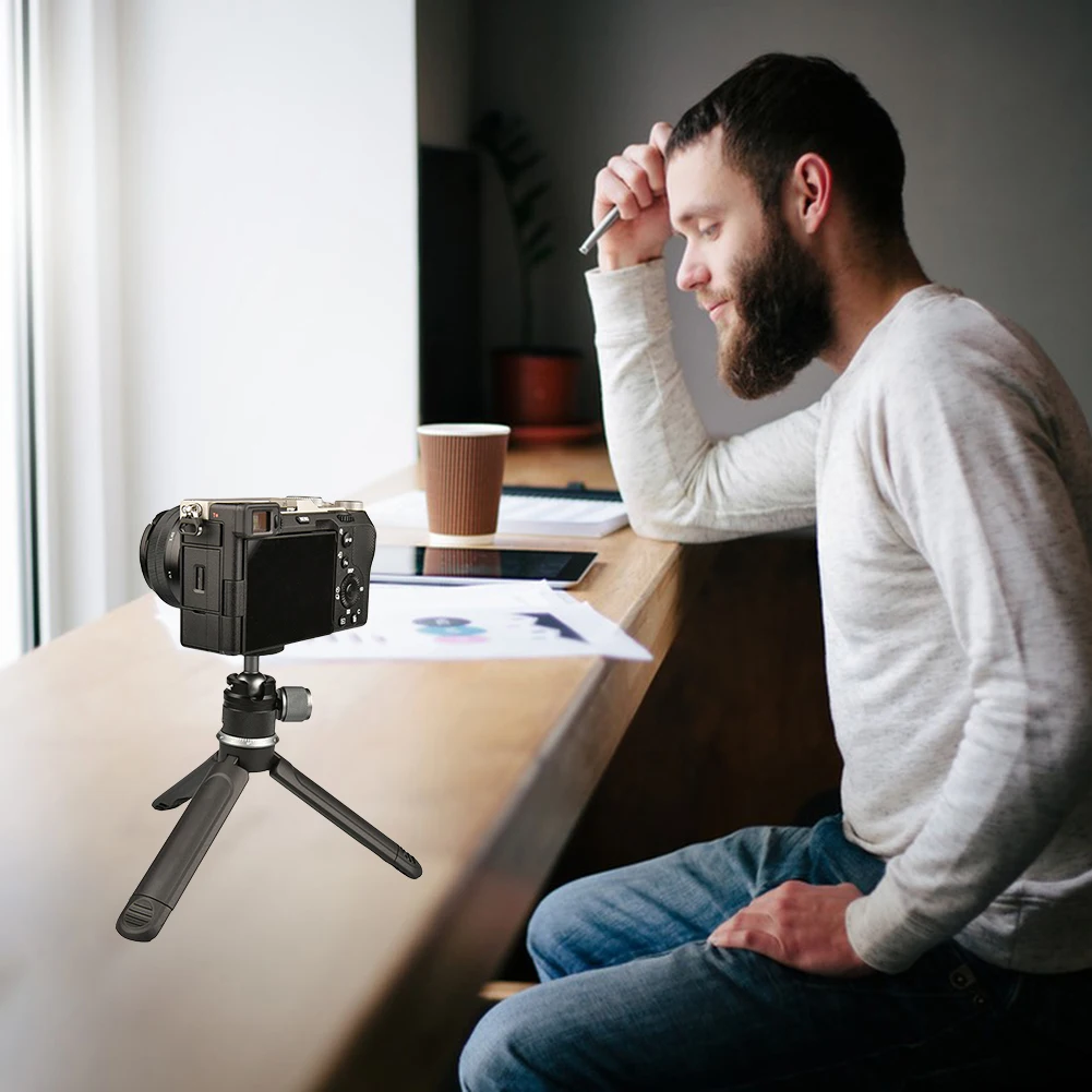 Description Picture 6 of itemExtendable Tripod with 1/4 Screw Mount Tabletop Tripod Stand Vlog Shooting Grip for Video Recording/Selfies/Live Stream/Vlogging